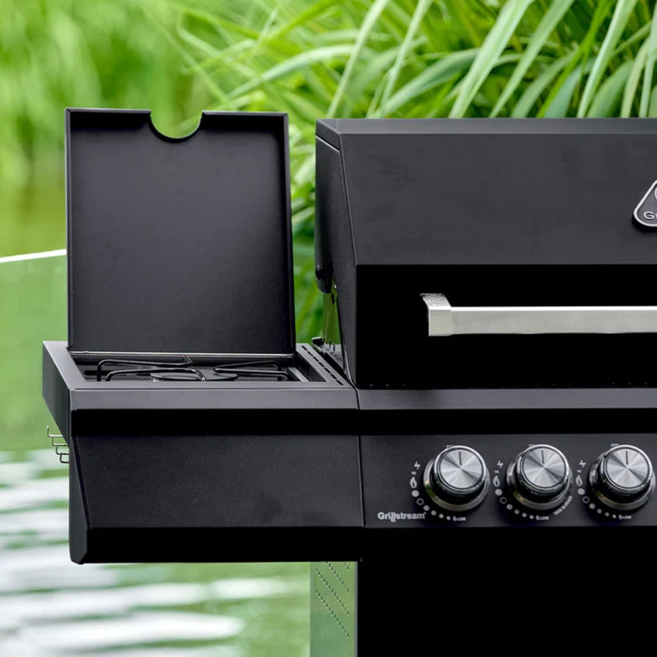 Grillstream Stealth 4 Burner Gas and Charcoal BBQ with Side Burner